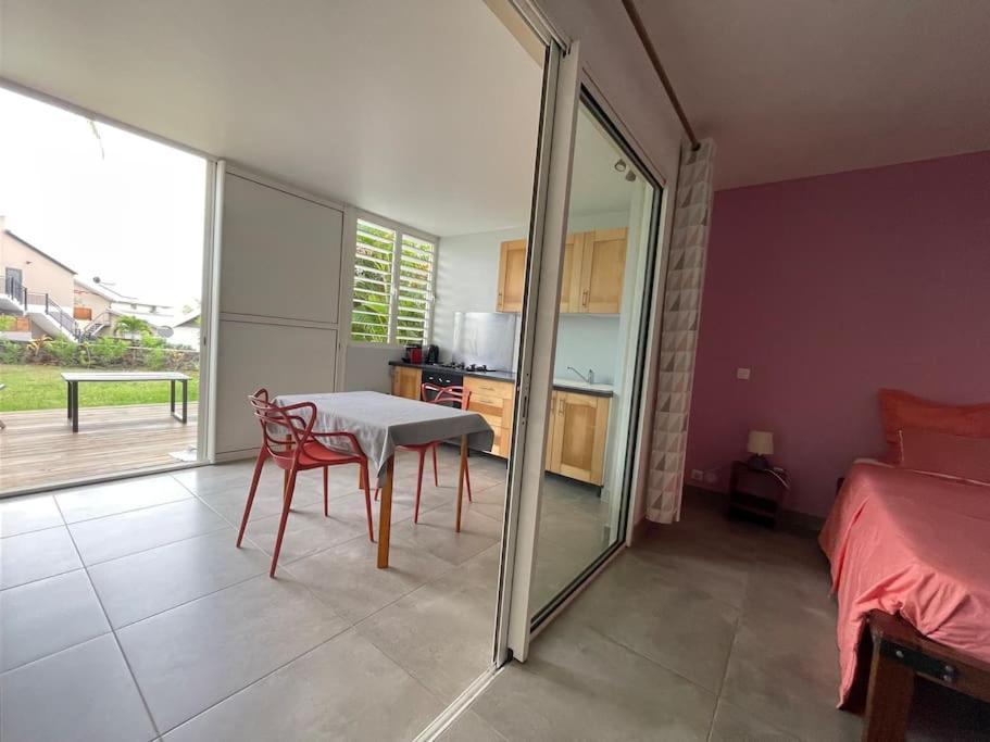 Le Mafane *** Apartment La Saline Le Bains Bagian luar foto